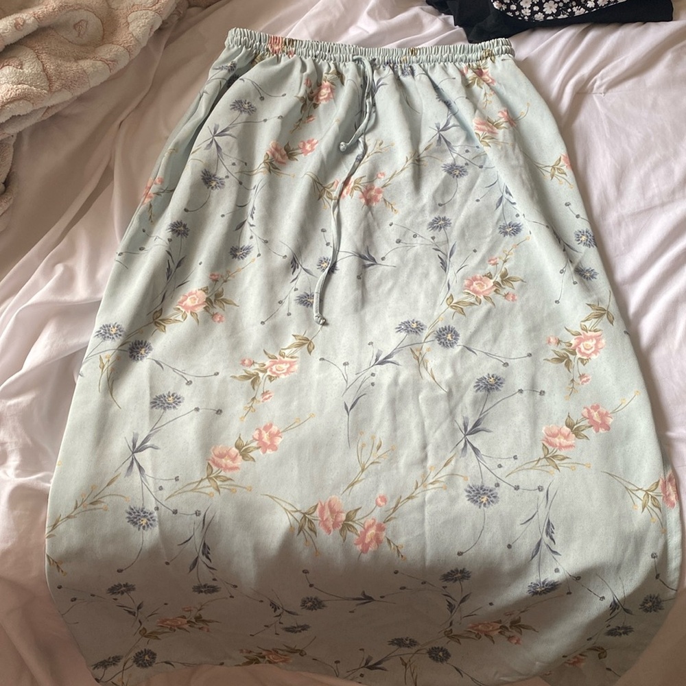 Long flower skirt
